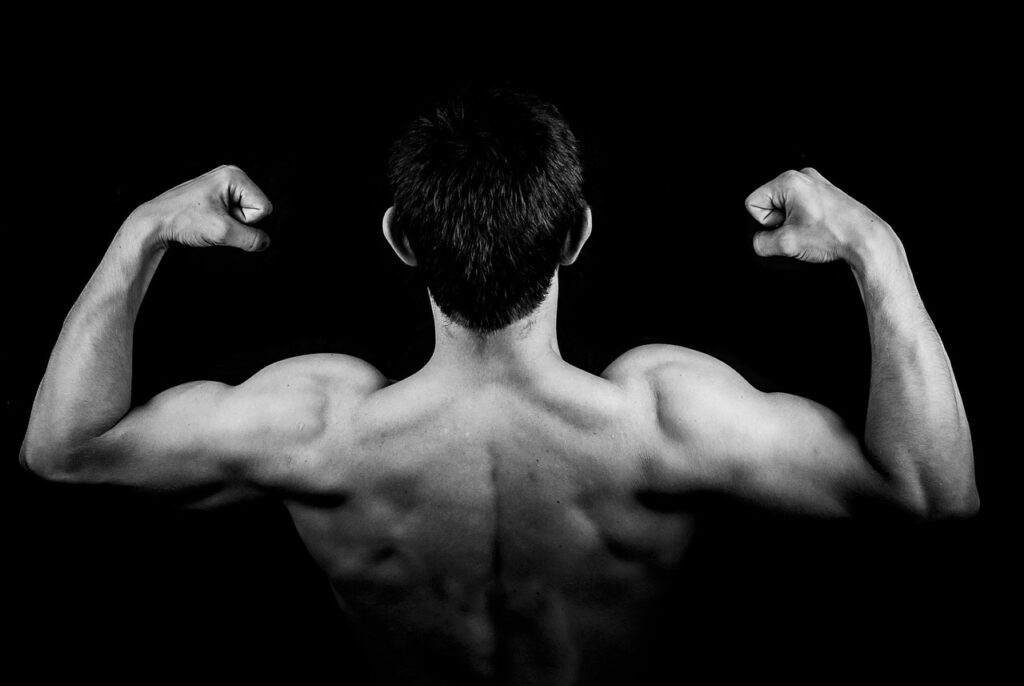 メンズの体臭ケアに役立つ筋トレと匂い予防の方法は？